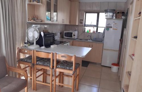 Blouberg Rise Apartment | Cosy studio garden cottage