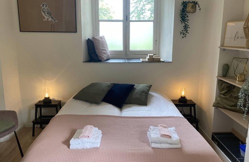 Cadier en Keer Apartment | Cosy studio in a monastery The Abbey