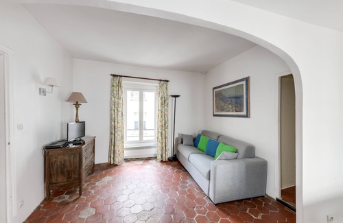 Notre Dame Apartment | Cosy Studio on Ile de la Cité - Notre Dame Cathedral