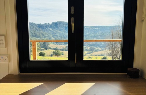 Nethercote Cabin | Cosy Tiny Home Immersed in Nature