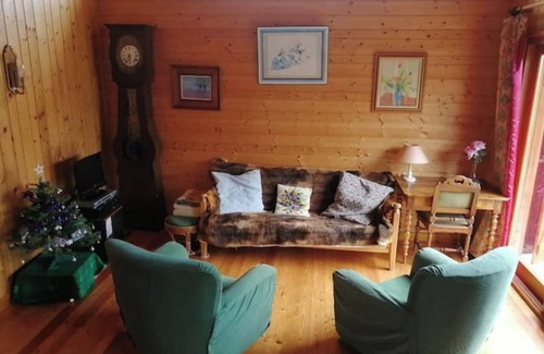 Foncine-le-Bas House | Cosy Traditional Gîte de Caractère