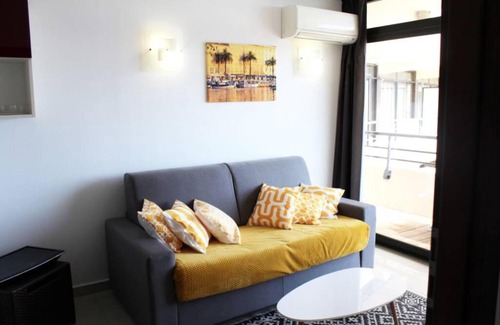 Ajaccio Apartment | CosySeaside Corsica Ajaccio Piscine Terrasse Mer