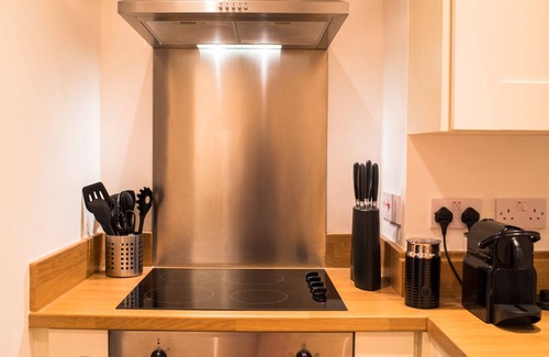 Cirencester House | Cotswold Place - Central, historic and beautiful 2/3 terraced house