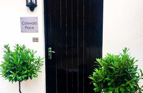 Cirencester House | Cotswold Place - Central, historic and beautiful 2/3 terraced house