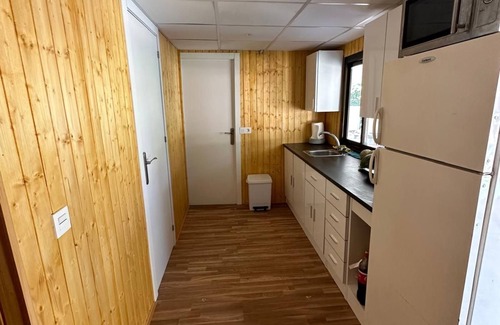 Aguilas RV Rental | Cottage 10 minutes from the beach in a private plot for your enjoyment.