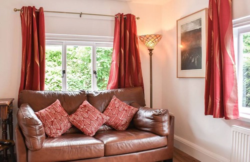 Waterhead Cottage | Cottage ∙ 2 bedrooms ∙ 4 guests