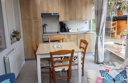 Le Crotoy House | Cottage 2 to 4 people near beach spa. private courtyard and parking.