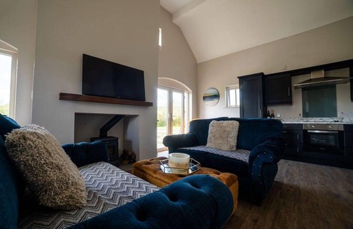 Northern Ireland Cottage | Cottage, 3 Bed,sleeps 7, Free Parking