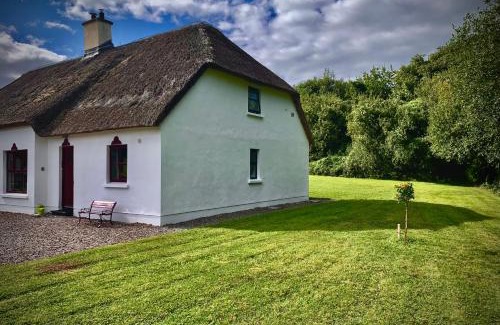 Killarney House | Cottage 33 Old Killarney Village Killarney V93K66X