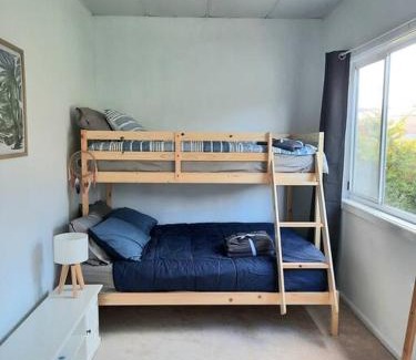 Nelson Bay Apartment | Cottage 3mn walk CBD/Marina. Wifi,AC, pet-friendly