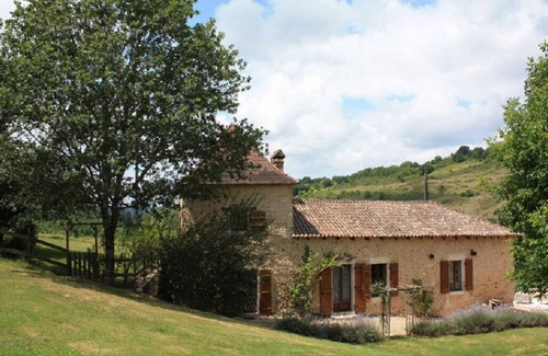Salon House | Cottage 4/6 p, heated pool, infrared sauna, large private garden