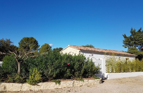Saumane-de-Vaucluse Cottage | Cottage at the foot of the Luberon completely renovated and air-conditioned for 2 to 4 people