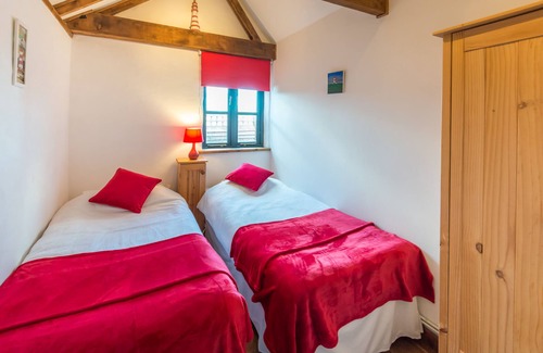 Happisburgh Cottage | Cottage by the coast, Open plan living, wi-fi, dog friendly