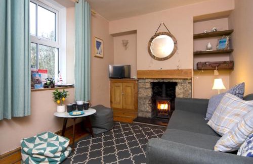 Penmon House | Cottage close To Coastal Path & Puffin Island Pass the Keys