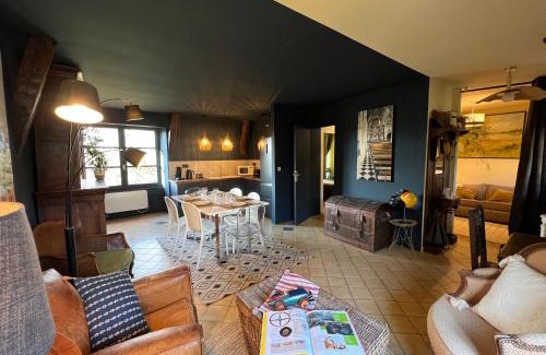 Saint-Laurent-du-Mottay House | Cottage du collectionneur