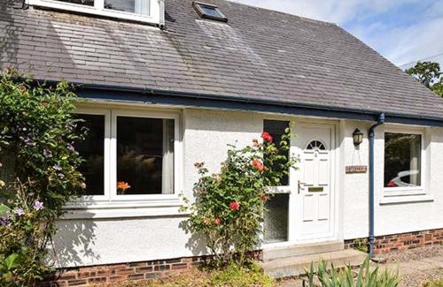 Marybank House | Cottage Fia