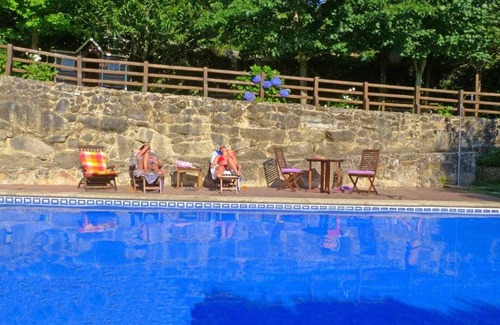 A Lama House | Cottage for 10/14 pax with pool near the coast.