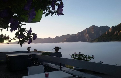 Arrens-Marsous House | Cottage 'Gite Chaletdusoulor - All Inclusive' with Mountain View, Private Terrace and Wi-Fi