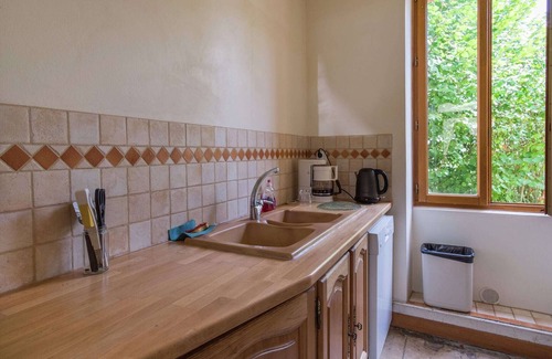 Giroux Other | Cottage in an old remote farmhouse near ChÃ¢teauroux