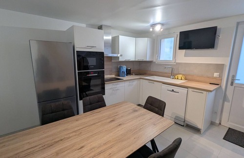 Chilleurs-aux-Bois Cottage | Cottage in Chilleurs-aux-Bois, 4 pers., air conditioning, parking