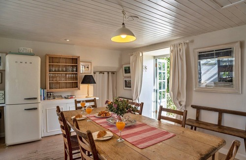 Saint Erth Praze Cottage | Cottage in Praa Sands with Stunning Sea Views
