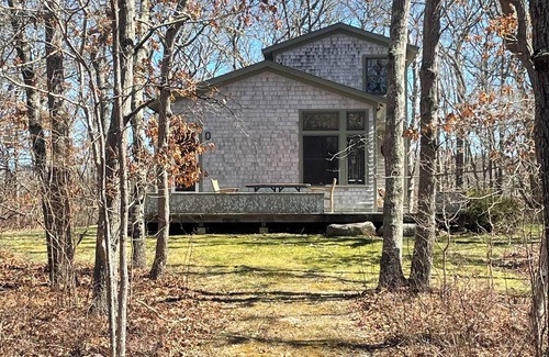 South Dartmouth House | Cottage in South Dartmouth. Peaceful location near beaches and walking trails.