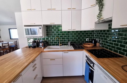 Palavas-les-Flots House | Cottage Les Mouettes, swimming pool, 10 min walk to the beach and center!