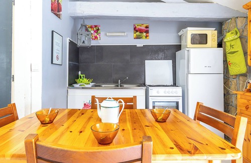 Saint-Jean-de-Monts House | Cottage 'New - Gite Angelina Piscine Et Spa' with Shared Pool, Private Terrace and Wi-Fi