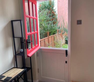 Wivenhoe House | Cottage of Content