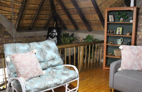 Marloth Park House | Cottage On Naboom
