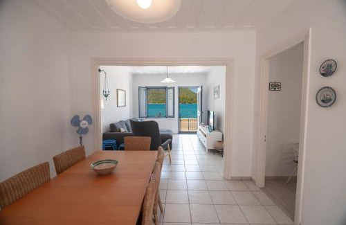 Vathy House | Cottage on the Sea