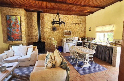 Farta Vacas Cottage | Cottage "Quinta das Achadas - Bouganvillea" with Pool, Wi-Fi, Terrace & Garden