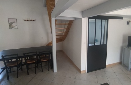 Les Assions House | Cottage sleeps 8 with swimming pool in southern Ardèche