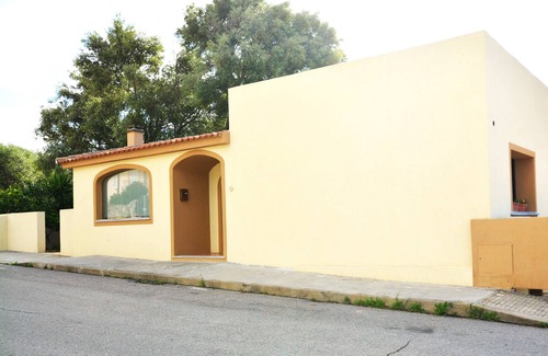Arzachena House | Cottage The Olive Trees -B- Studio apartment with garden