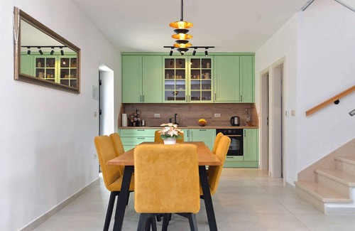 Matohanci Cottage | Cottage with air conditioning