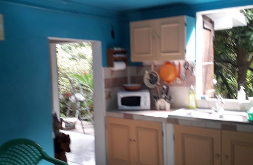 Bas Vent House | Cottage with garden, 2 steps from the sea, for 5 people, fully equipped.