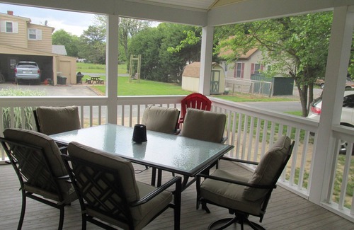 Rock Hall House | Cottage with Harbor and Chesapeake Bay View in Rock Hall, MD