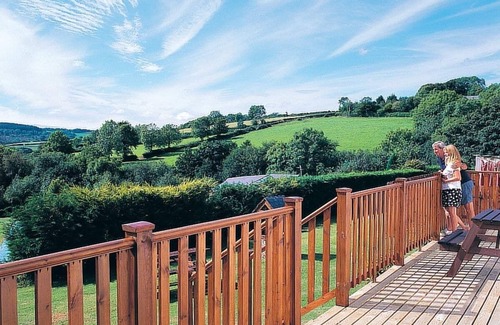 Llanybri Cottage | Cottage with one double and two twin.