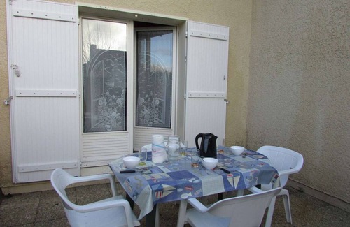 Etel House | Cottage with pool and pets allowed near beach in Erdeven