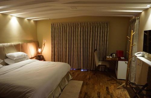 Kodaikanal Bed & Breakfast | COTTAGES BY THE CREEK.