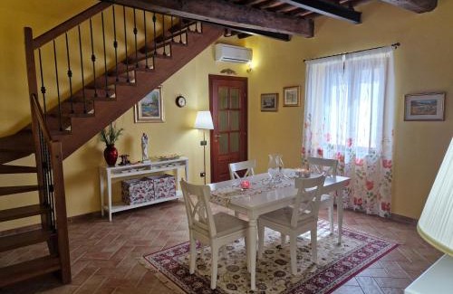 Fabbrica Apartment | Country Apartment with View of the Tuscany Hills