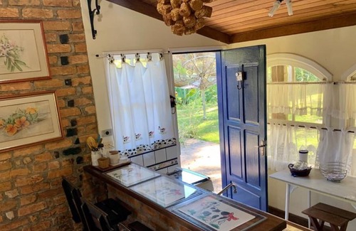 Southeast Region Ski Chalet | Country cottage for couples or three people.