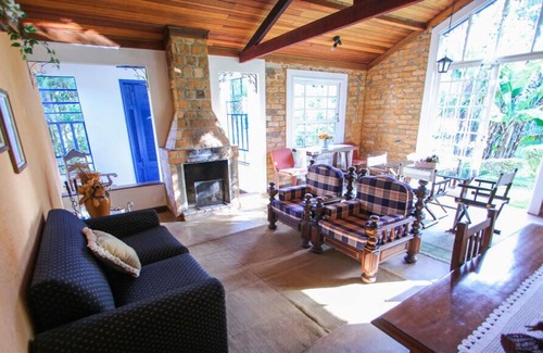 Southeast Region Ski Chalet | Country cottage for couples or three people.