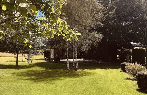 Cluis Villa | Country Cottage/Gite - CLUIS