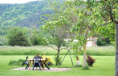 Heudreville-sur-Eure House | Country House 'La Forge Tranquille' with Private Garden and Wi-Fi