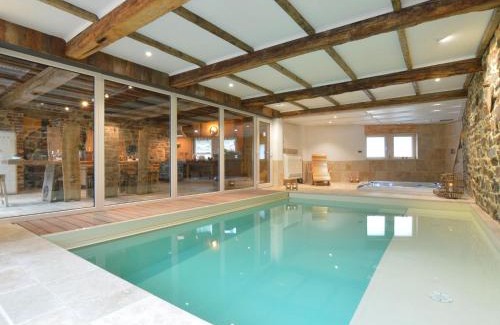 La Reid House | Country Home in Theux with Pool & Sauna