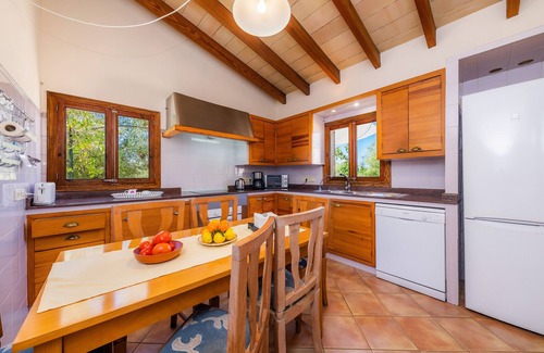 Algaida Villa | Country Home Sa Torreta with Pool, Terrace, Wi-Fi & Air Conditioning