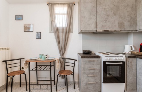 Plintri House | Country House 'Anastasias Studios' with Sea View, Wi-Fi and Air Conditioning