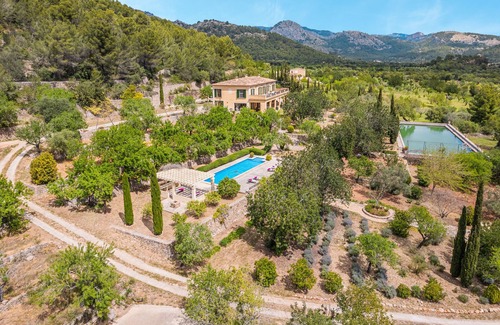 Esporles Villa | Country House 'Ca Nostra De Esporlas' with Mountain View, Wi-Fi and Air Conditioning