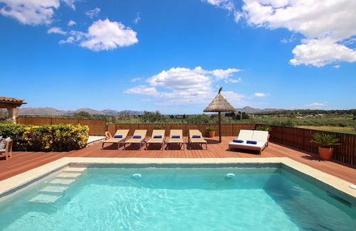 Alcudia Villa | Country House 'Ca Sou' with Private Pool, Wi-Fi and Air Conditioning